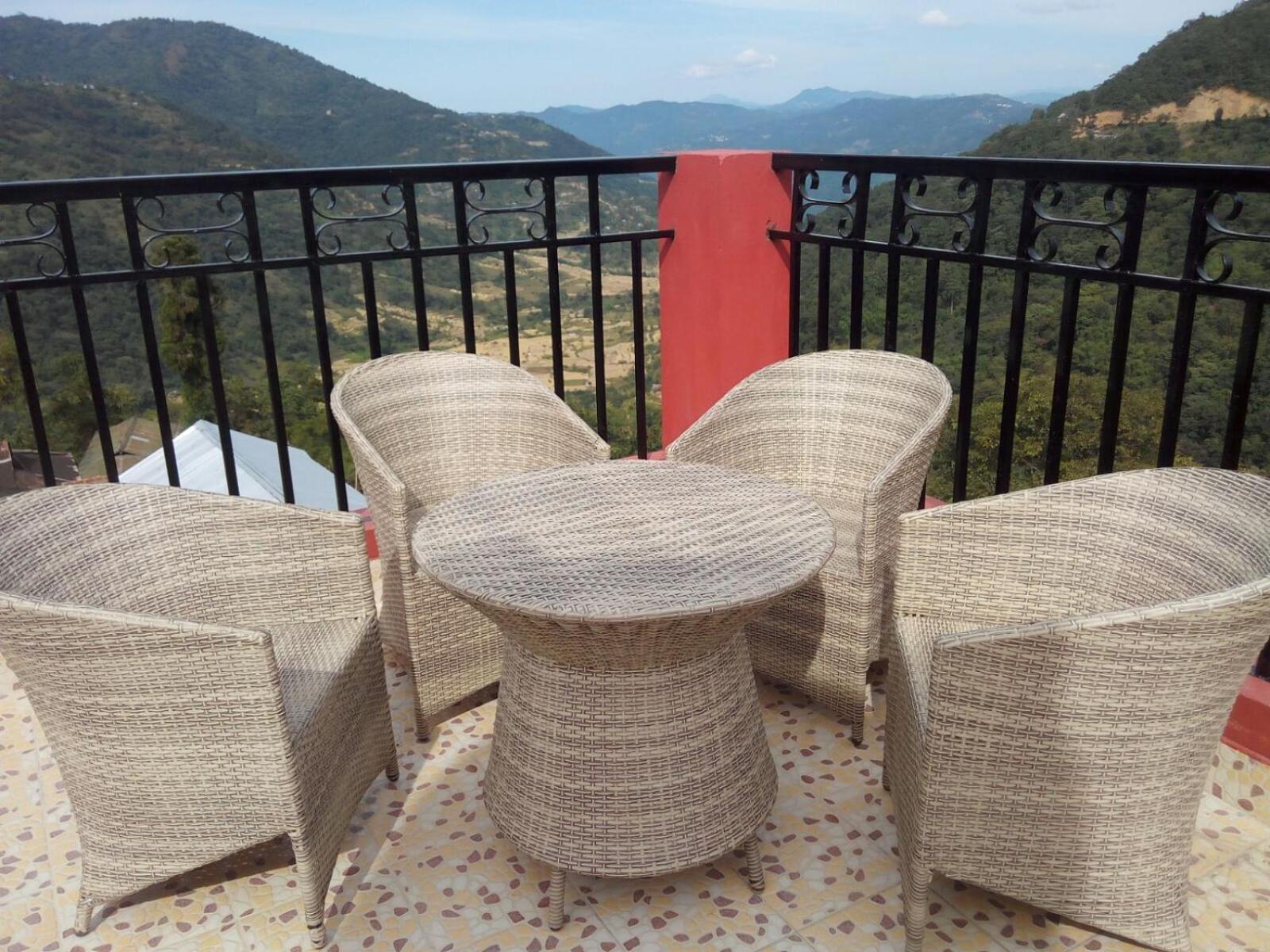 Dovipie Inn Kohima Zewnętrze zdjęcie